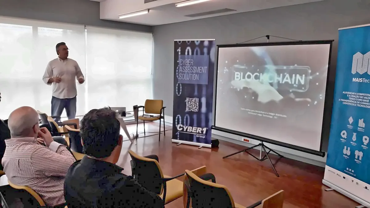 Talk on blockchain at MAISTec