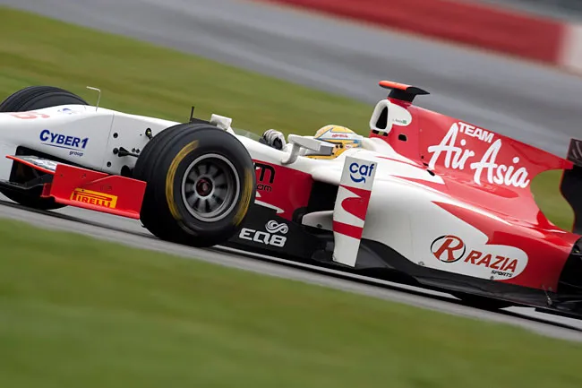 GP2 car with the Cyber1 logo on the nose